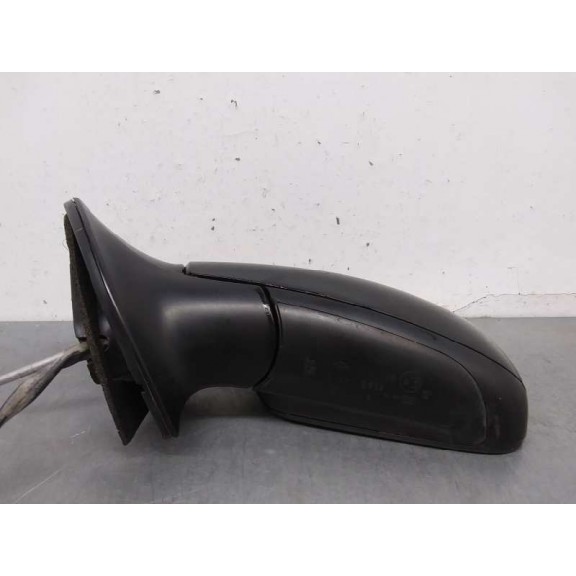 Recambio de retrovisor izquierdo para peugeot 407 st sport pack referencia OEM IAM  NEGRO ABATIBLE 7 PINS