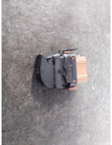 Recambio de mando elevalunas delantero izquierdo para renault laguna ii (bg0) referencia OEM IAM   