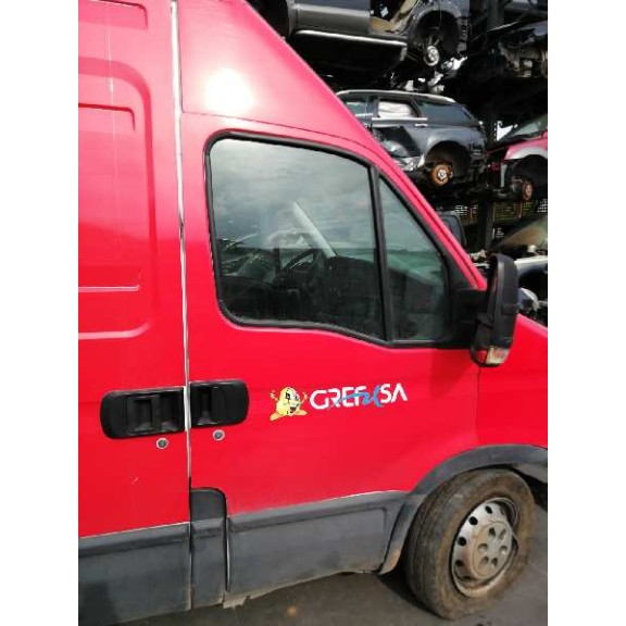 Recambio de puerta delantera derecha para iveco daily pr cabina doble 29 l... batalla 3450 referencia OEM IAM   