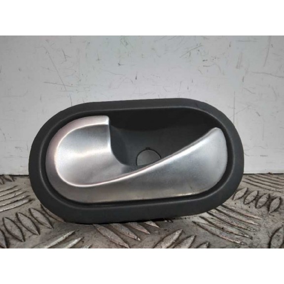 Recambio de maneta interior trasera izquierda para renault scenic ii authentique referencia OEM IAM 8200028487  