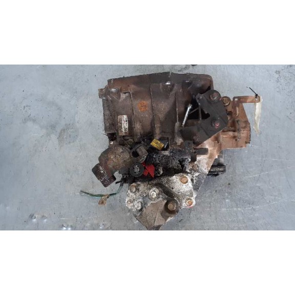 Recambio de caja cambios para ssangyong tivoli limited 4x2 referencia OEM IAM 3102035100 ENTREGA CASCO 6V 117.631KM