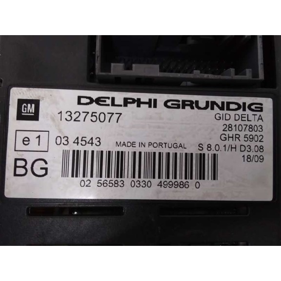 Recambio de display para opel astra h caravan cosmo referencia OEM IAM 13275077  