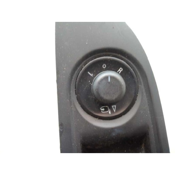 Recambio de mando elevalunas delantero izquierdo para opel mokka excellence referencia OEM IAM 13305011 DE 4 ESPEJOS ABATIBLES