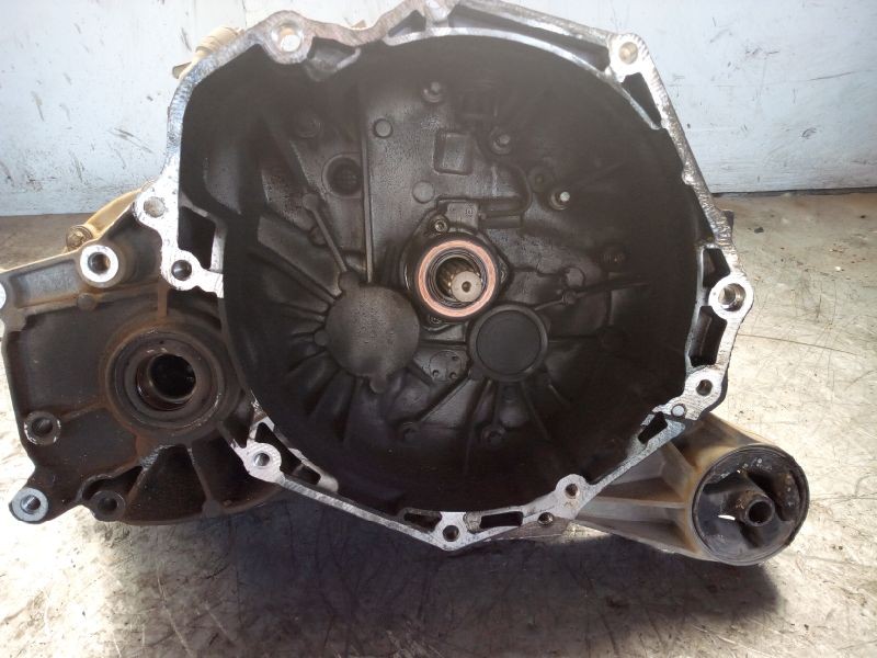 Recambio de caja cambios para opel astra h berlina cosmo referencia OEM IAM   