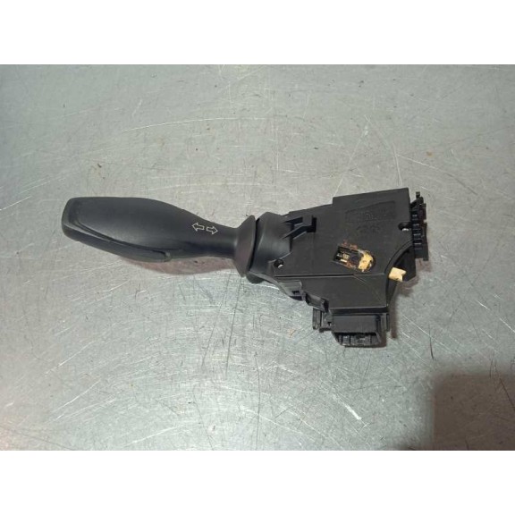 Recambio de mando intermitentes para ford fiesta (ccn) 1.25 16v cat referencia OEM IAM 8A6T13335AD  