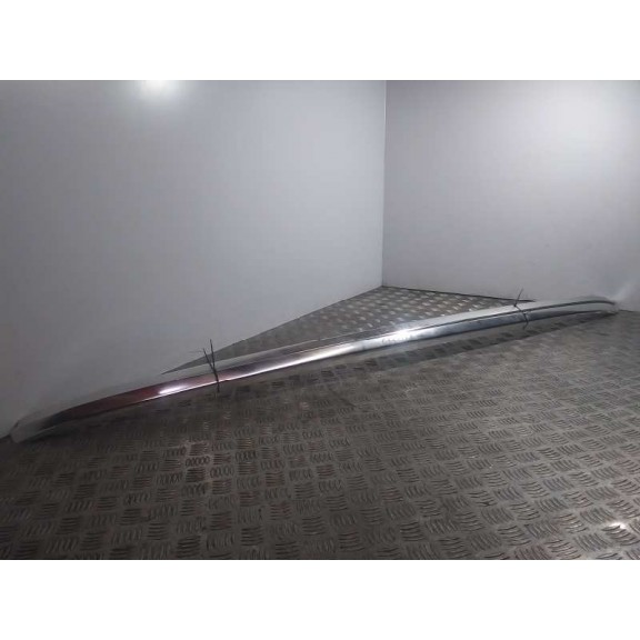 Recambio de barras techo para audi q7 (4l) 3.0 tdi referencia OEM IAM 4L0860022C JUEGO DE BARRAS EMBELLECEDORAS DE TECHO X2