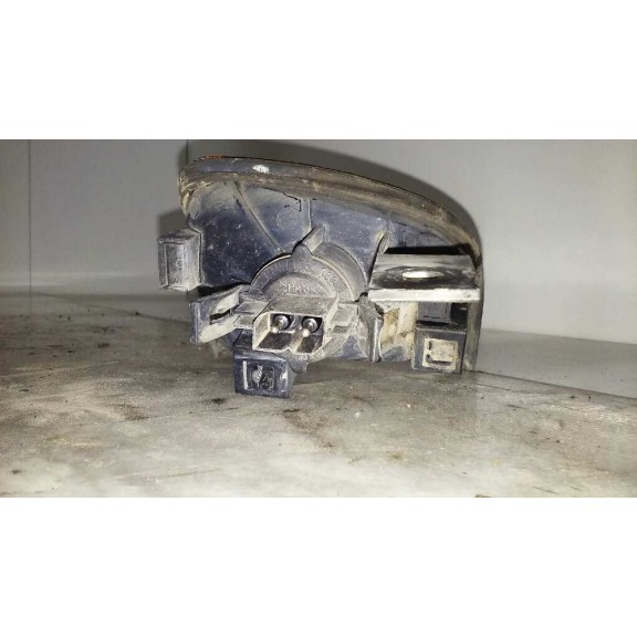 Recambio de piloto delantero izquierdo para bmw serie 5 berlina (e34) 525td referencia OEM IAM 155243  