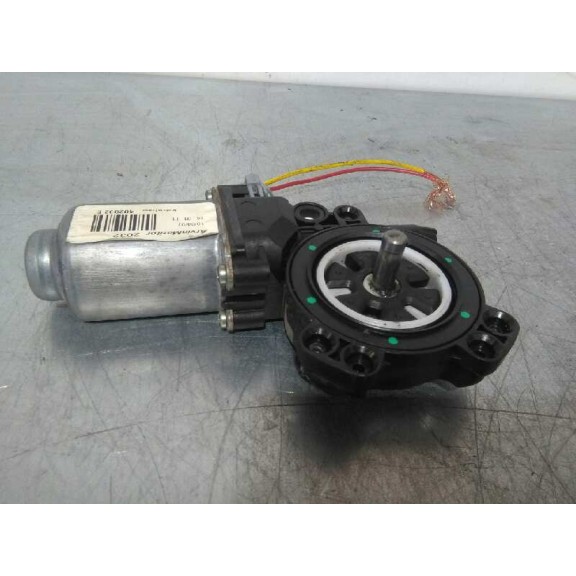 Recambio de motor elevalunas delantero derecho para nissan qashqai (j10) acenta referencia OEM IAM 402032E  2 PINS