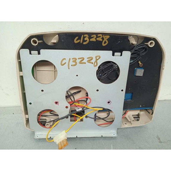 Recambio de sistema audio / radio cd para ssangyong rodius xdi referencia OEM IAM  PANTALLA TECHO 