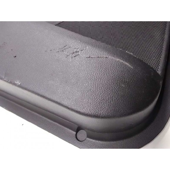 Recambio de guarnecido puerta trasera izquierda para opel mokka excellence referencia OEM IAM 95387783  