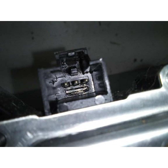 Recambio de motor limpia trasero para volvo xc60 2.4 diesel cat referencia OEM IAM W000023200 147395456 