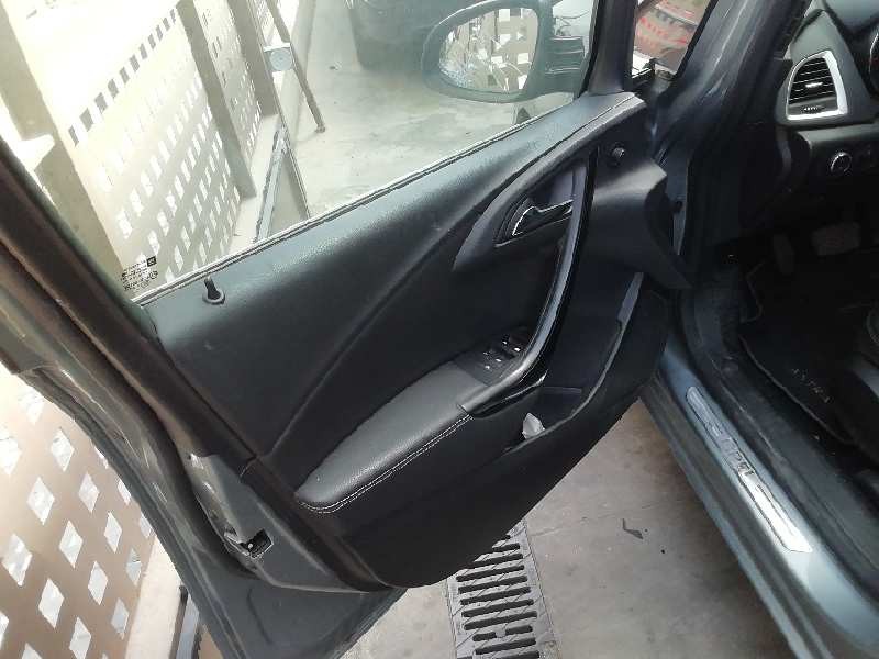 Recambio de guarnecido puerta delantera izquierda para opel astra j lim. excellence referencia OEM IAM   