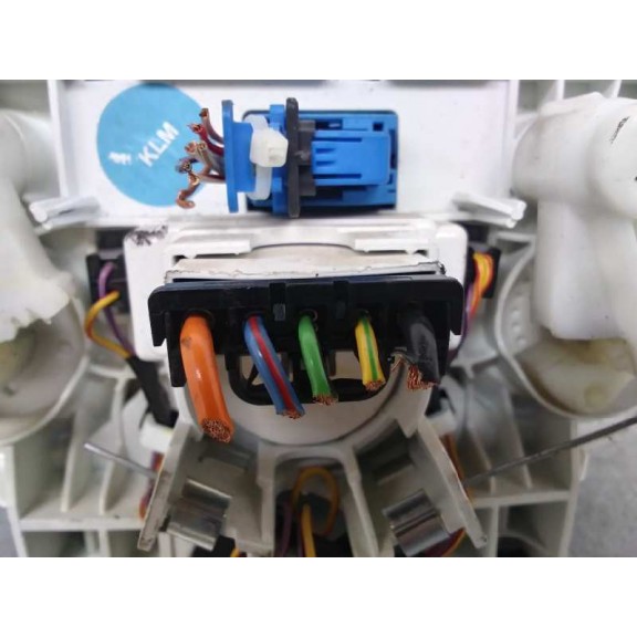 Recambio de mando calefaccion / aire acondicionado para opel combo d kasten l2h1 2,4t referencia OEM IAM 735498657  