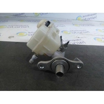 Recambio de bomba freno para renault clio iv dynamique referencia OEM IAM 460111938R  