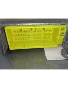 Recambio de centralita airbag para toyota avensis berlina (t25) 1.8 sol sedán (4-ptas.) referencia OEM IAM 8917005220 215955102  2