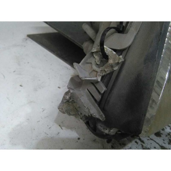 Recambio de faro izquierdo para mercedes-benz clase a (w168) 1.6 cat referencia OEM IAM 1688200161 TOCADO 