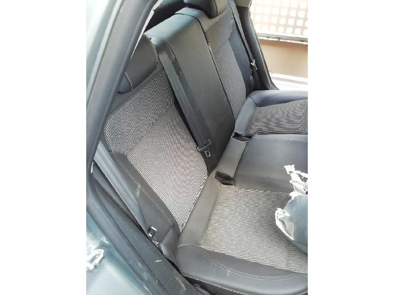 Recambio de asientos traseros para opel astra j lim. excellence referencia OEM IAM   
