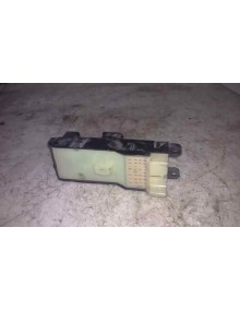 Recambio de mando elevalunas delantero izquierdo para nissan micra (k11) alpine (1996) referencia OEM IAM    2