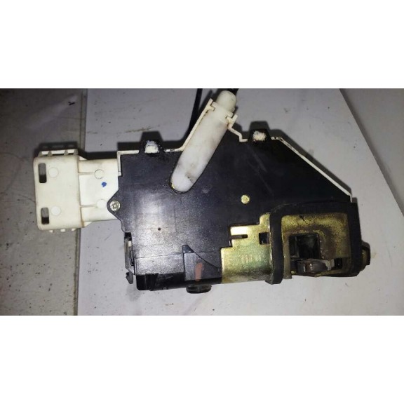 Recambio de cerradura puerta delantera derecha para citroën c4 coupe vtr referencia OEM IAM  3P 