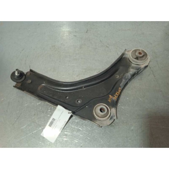 Recambio de brazo suspension inferior delantero derecho para renault laguna iii referencia OEM IAM 104F044D 545000011R 