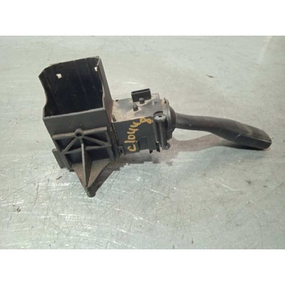 Recambio de mando luces para audi a4 berlina (8e) 1.9 tdi (96kw) referencia OEM IAM 8E0953513A  INTERMITENTES