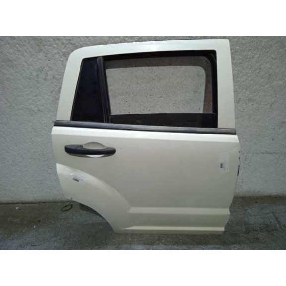 Recambio de puerta trasera derecha para dodge caliber s referencia OEM IAM 5074162AE SIN ACCESORIOS BLANCO 5074162AE