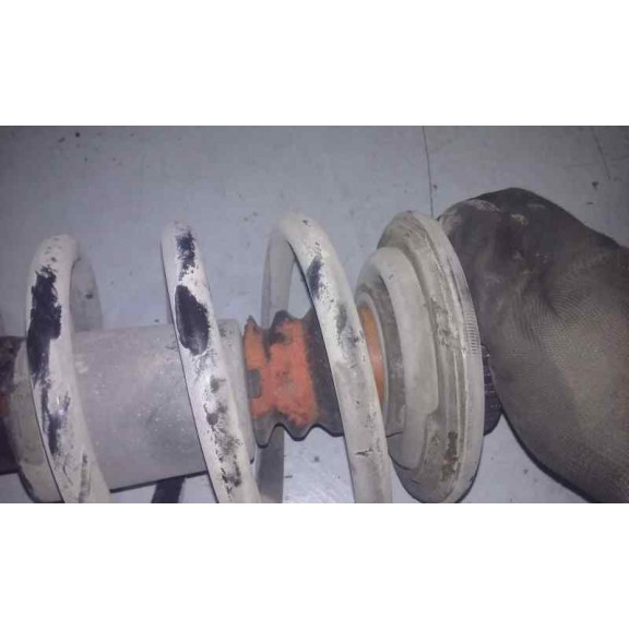 Recambio de amortiguador delantero izquierdo para volkswagen passat berlina (3b2) 1.9 tdi referencia OEM IAM   