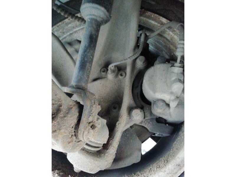 Recambio de mangueta delantera derecha para bmw serie 5 lim. (f10) 2.0 turbodiesel referencia OEM IAM 6775266  