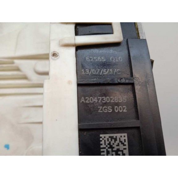 Recambio de cerradura puerta trasera derecha para mercedes-benz clase cla (w117) cla 220 cdi (117.303) referencia OEM IAM A20473