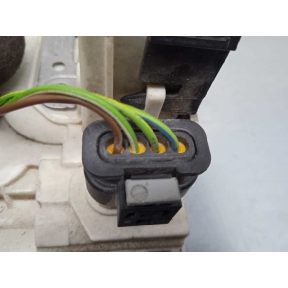 Recambio de cerradura puerta trasera izquierda para mercedes-benz clase cla (w117) cla 220 cdi (117.303) referencia OEM IAM A204