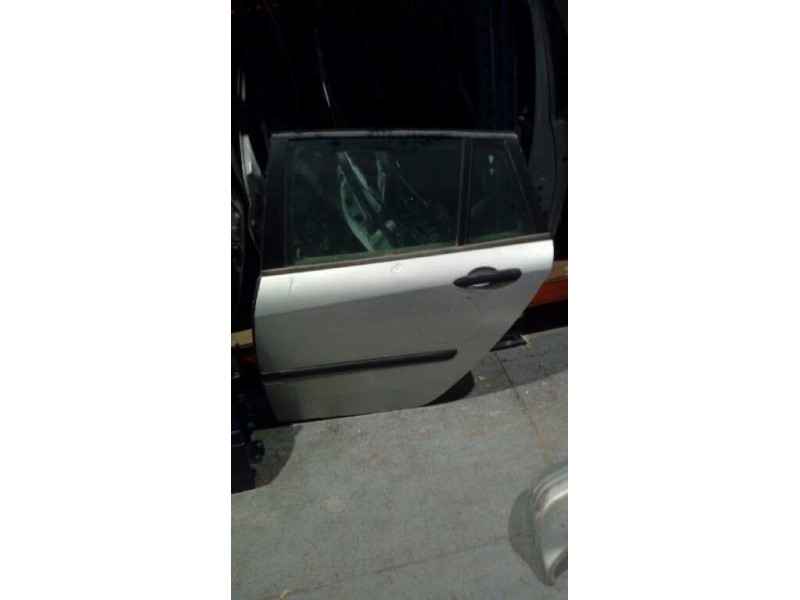 Recambio de puerta trasera izquierda para renault laguna grandtour iii authentique referencia OEM IAM  PLATA 