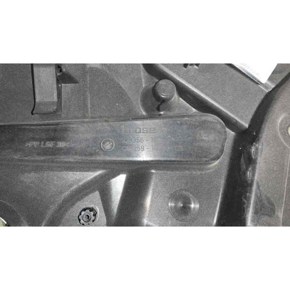 Recambio de elevalunas trasero derecho para mercedes-benz clase cla (w117) cla 220 cdi (117.303) referencia OEM IAM A1177300279 