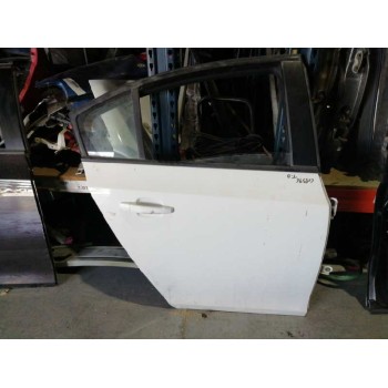PUERTA TRASERA DERECHA BLANCA 