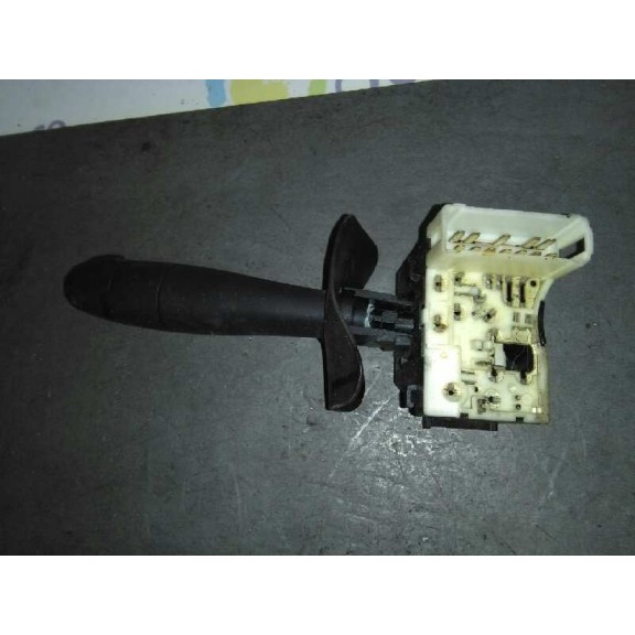 Recambio de mando limpia para renault clio ii fase ii (b/cb0) authentique referencia OEM IAM   