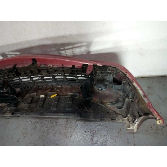 Recambio de paragolpes delantero para renault megane ii berlina 5p 1.5 dci diesel referencia OEM IAM   