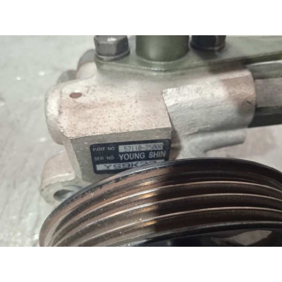 Recambio de bomba direccion para hyundai accent (lc) gl 5p referencia OEM IAM 5711025000 4 CANALES 9.5 CM