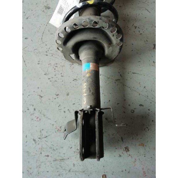 Recambio de amortiguador delantero izquierdo para dacia sandero ambiance referencia OEM IAM 543023022R  