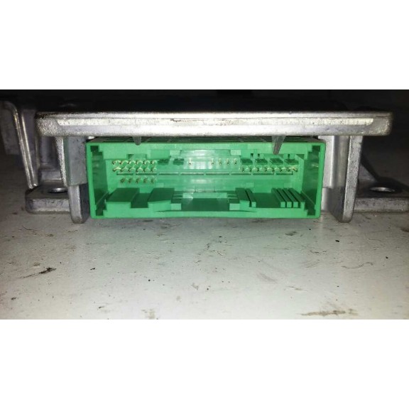 Recambio de centralita airbag para opel vectra c berlina club referencia OEM IAM 131020223305186505WK43261  