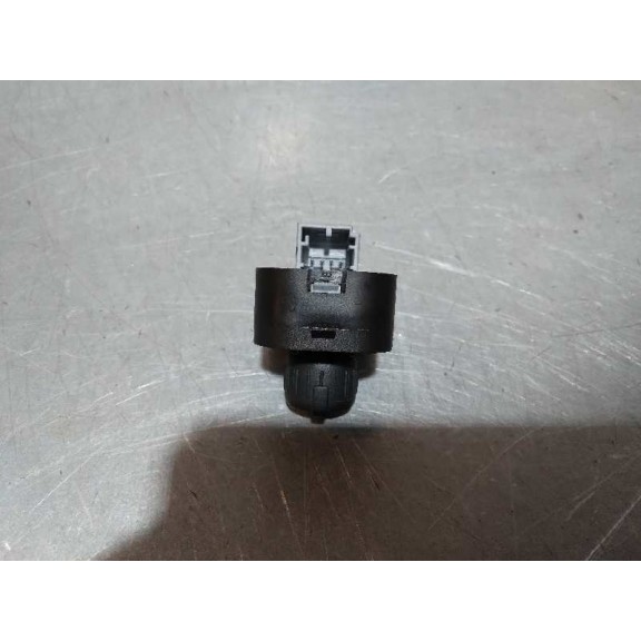 Recambio de mando retrovisor para audi a4 berlina (8e) 2.0 tdi 16v (103kw) referencia OEM IAM 8E0959565  