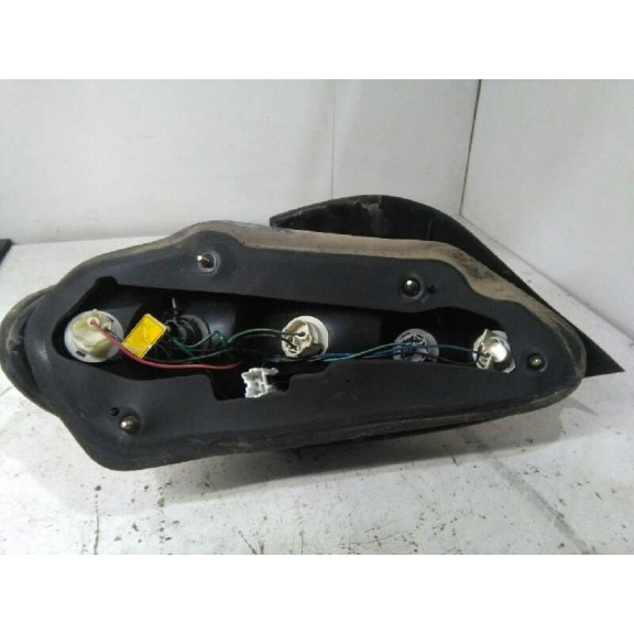 Recambio de piloto trasero derecho para hyundai lantra berlina (rd) 1.9 d gls referencia OEM IAM   