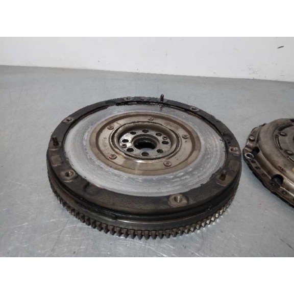 Recambio de kit embrague para ford focus berlina (cak) 1.8 tdci cat referencia OEM IAM   SACHS