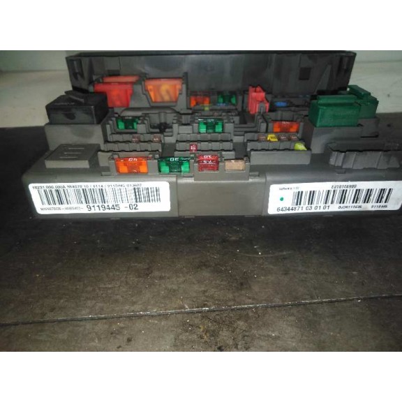 Recambio de caja reles / fusibles para bmw serie 1 berlina (e81/e87) 118d referencia OEM IAM 64344871  9119445