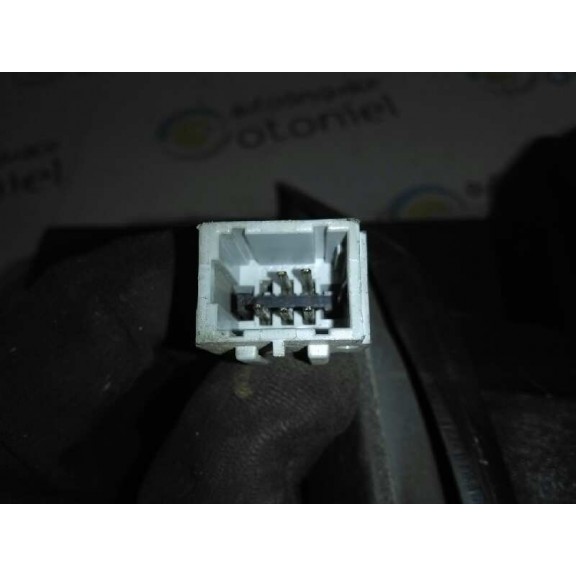 Recambio de retrovisor izquierdo para opel movano combi corto 2.8t referencia OEM IAM  ELECTRICO 5 PIN NEGRO