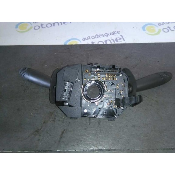 Recambio de mando multifuncion para fiat punto berlina (188) 1.2 8v referencia OEM IAM PBTA223  