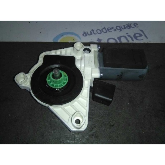 Recambio de motor elevalunas delantero izquierdo para mercedes-benz clase cla (w117) cla 220 cdi (117.303) referencia OEM IAM A5