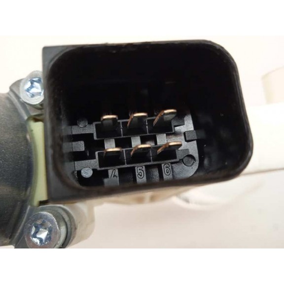 Recambio de motor elevalunas delantero derecho para mercedes-benz clase cla (w117) cla 220 cdi (117.303) referencia OEM IAM A207