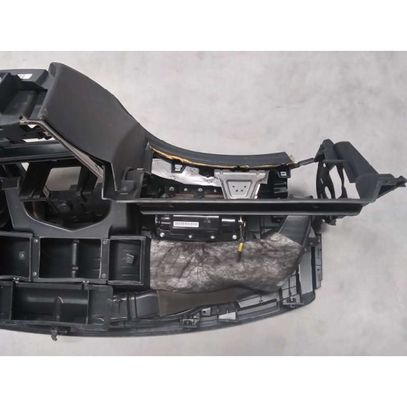 Recambio de salpicadero para hyundai i30 classic referencia OEM IAM 845302HXXX  