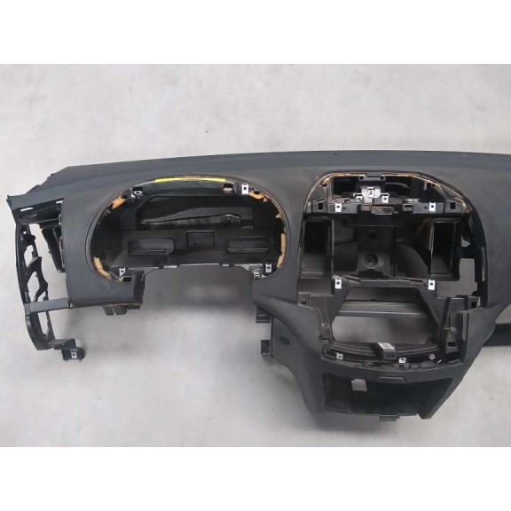 Recambio de salpicadero para hyundai i30 classic referencia OEM IAM 845302HXXX  