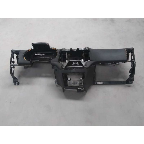 Recambio de salpicadero para hyundai i30 classic referencia OEM IAM 845302HXXX  