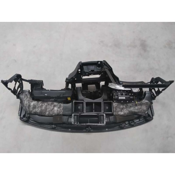 Recambio de salpicadero para hyundai i30 classic referencia OEM IAM 845302HXXX  